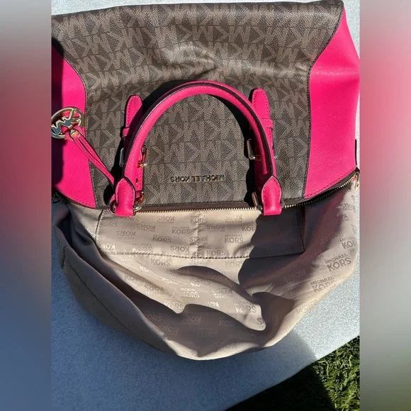 Michael Kors Ciara Large Satchel – Signature Logo Canvas & Hot Pink Leather - Picture 13 of 14